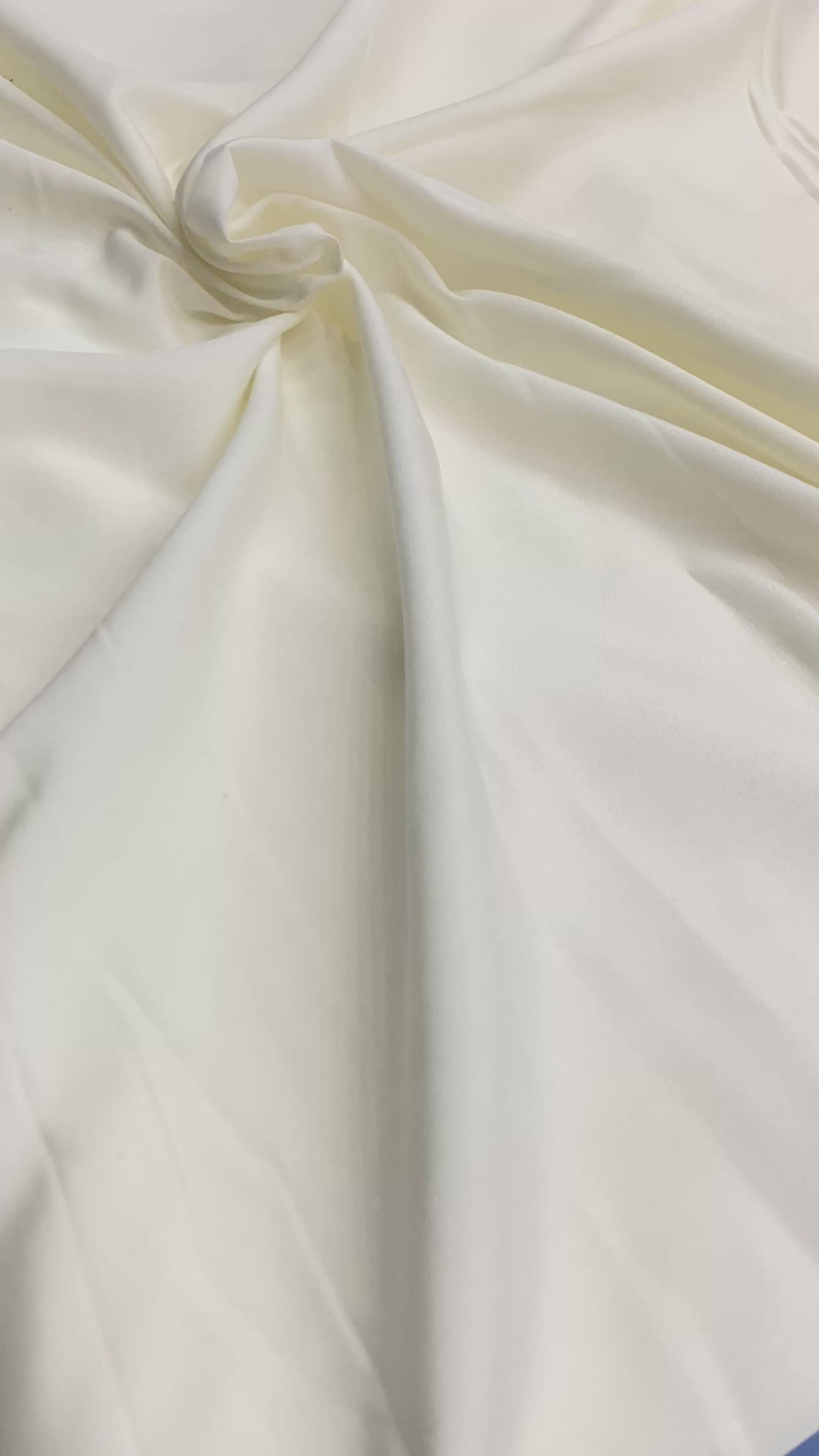 Signature Boski Pure Silk – 6lbs Weight | Authentic Hand-Woven Elegance